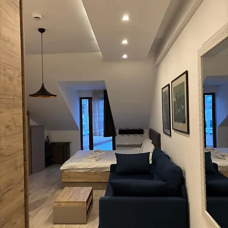 Lejlighedshotel Milmari - Katic